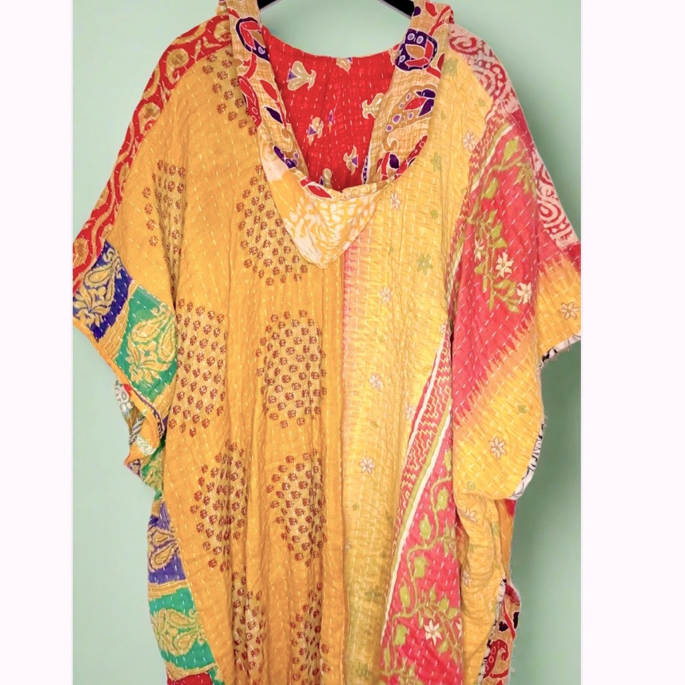 Reversible Kantha Duster - Picture 5 of 13